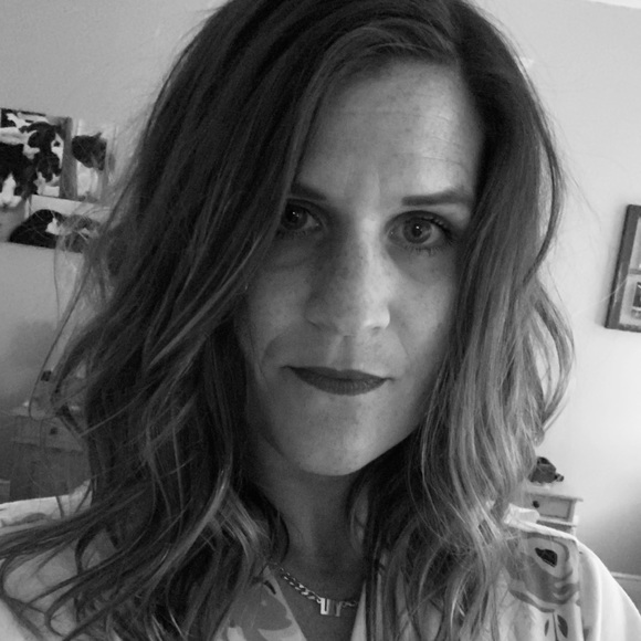 Meet your Posher, Leah - Picture 4 of 9